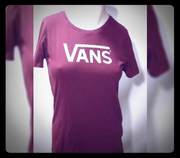 New VANS T-shirt Large burgundy. - Picture 2 of 4
